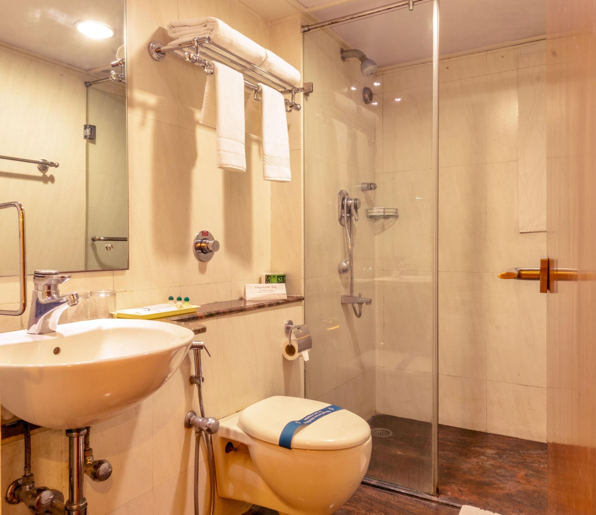 Octave Suites - Residency Rd Bangalore Esterno foto